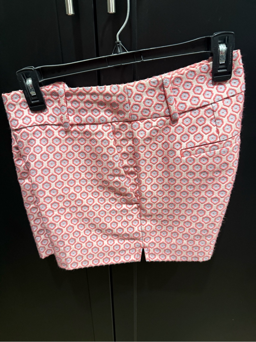 LOFT Pink and coral Patterned Textured Shorts